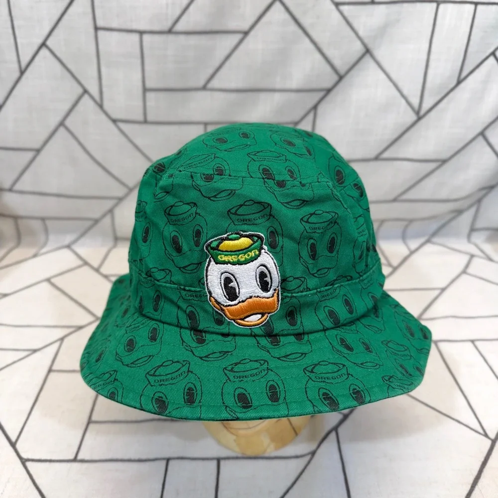 Zephyr Oregon Ducks Bucket Hat L/XL Green All Over Mascot Print Puddles NCAA